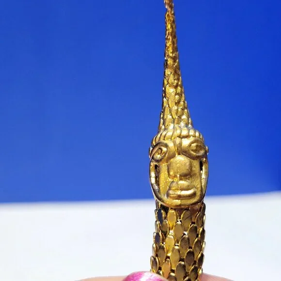 Vintage Gold Metal Mesh Snake Necklace and Bracelet Set - Picture 6 of 16